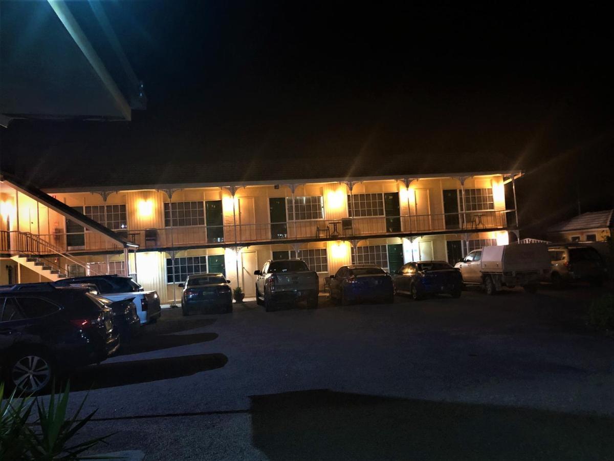 Bradman Motor Inn Cootamundra Exterior foto